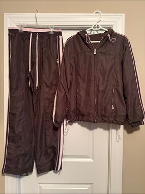 Everlast Brown Jacket with Pink Zipper Trim